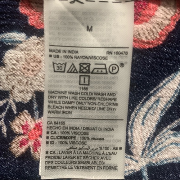 Old Navy Floral Peasant Blouse M - Picture 4 of 4